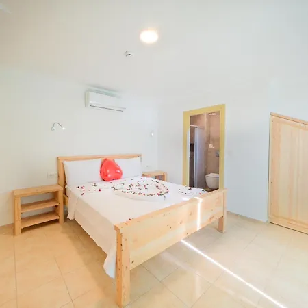 Hotell Candle Light *