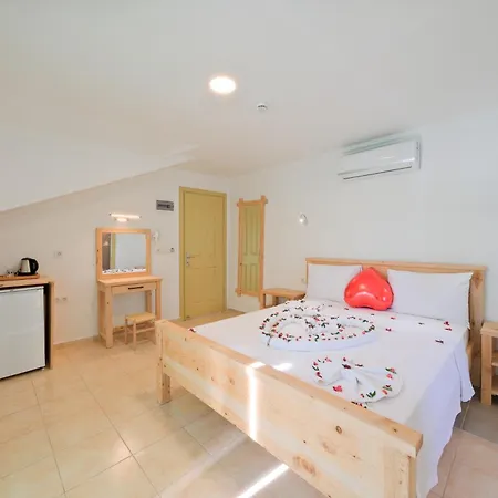 Hotell Candle Light Fethiye